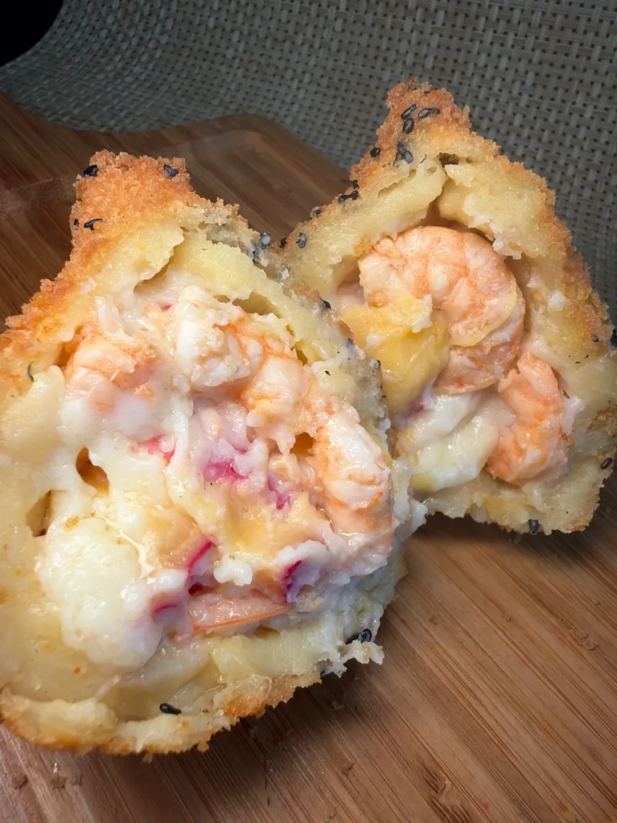 Coxão de Camarão com Queijo do Reino